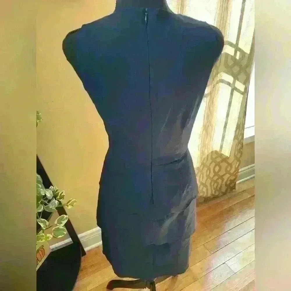 J Mclaughlin Navy Blue Scallop Hem Tiered Sleeveless Sheath Dress Women’s Size 4 - Picture 14 of 14